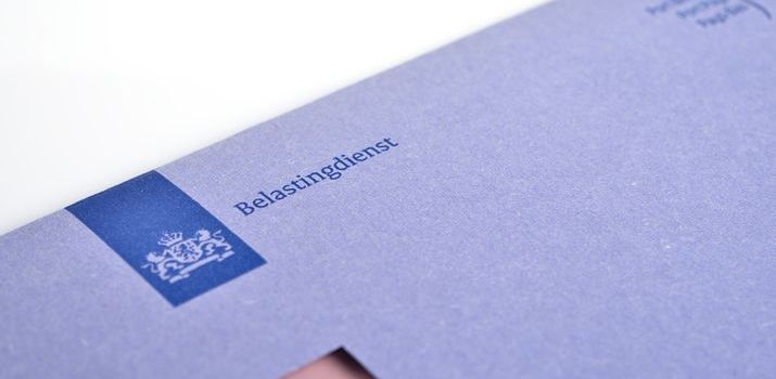 Post voor Belastingdienst Postbus 100 Heerlen brief per koerier
